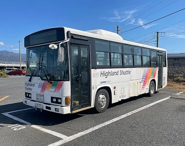 大型バス